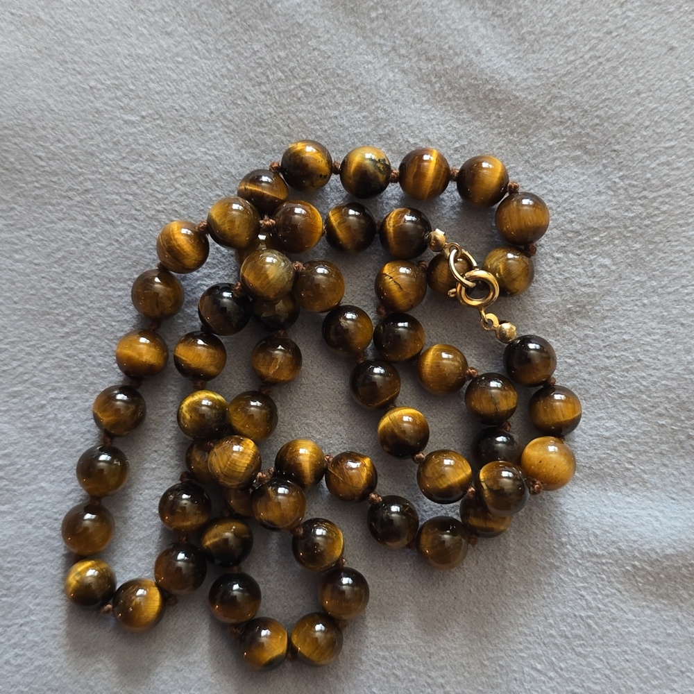 Genuine Hand-Knotted Tigers Eye Necklace - Picture 3 of 9